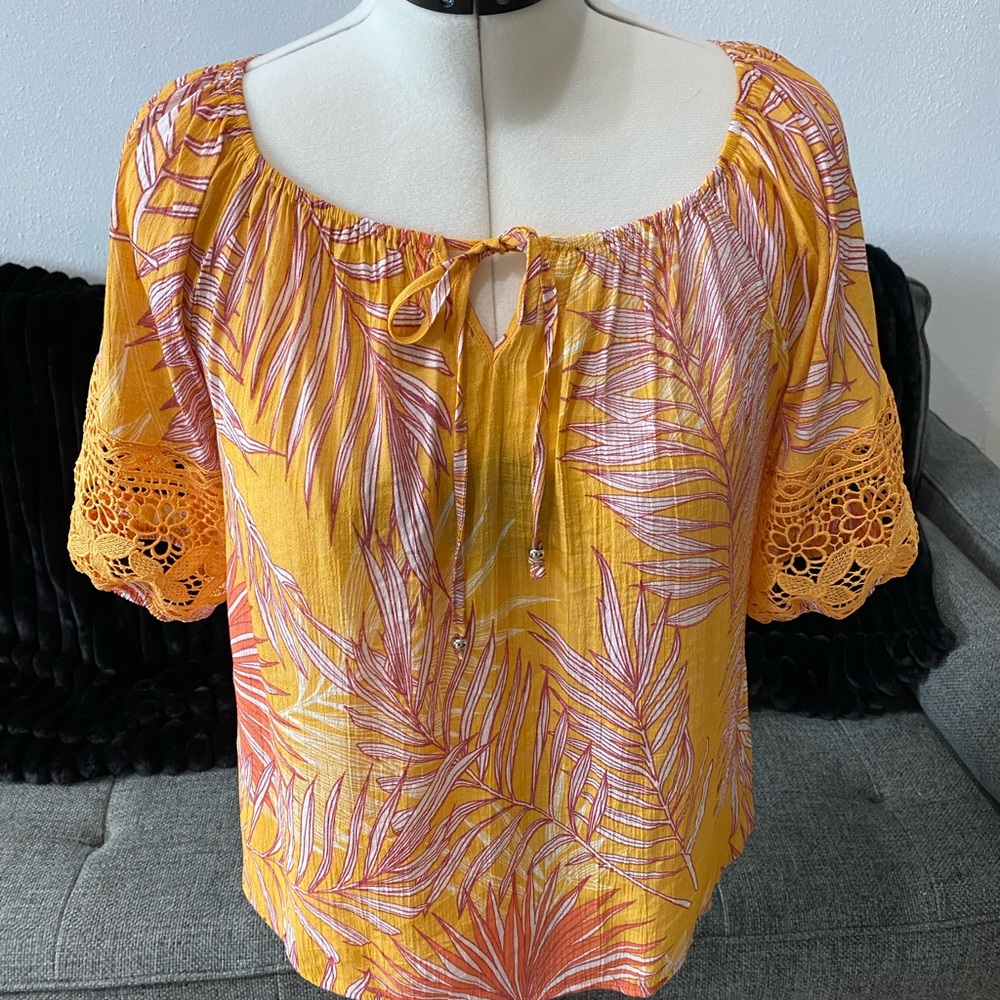 *SALE Tie-front Blouse